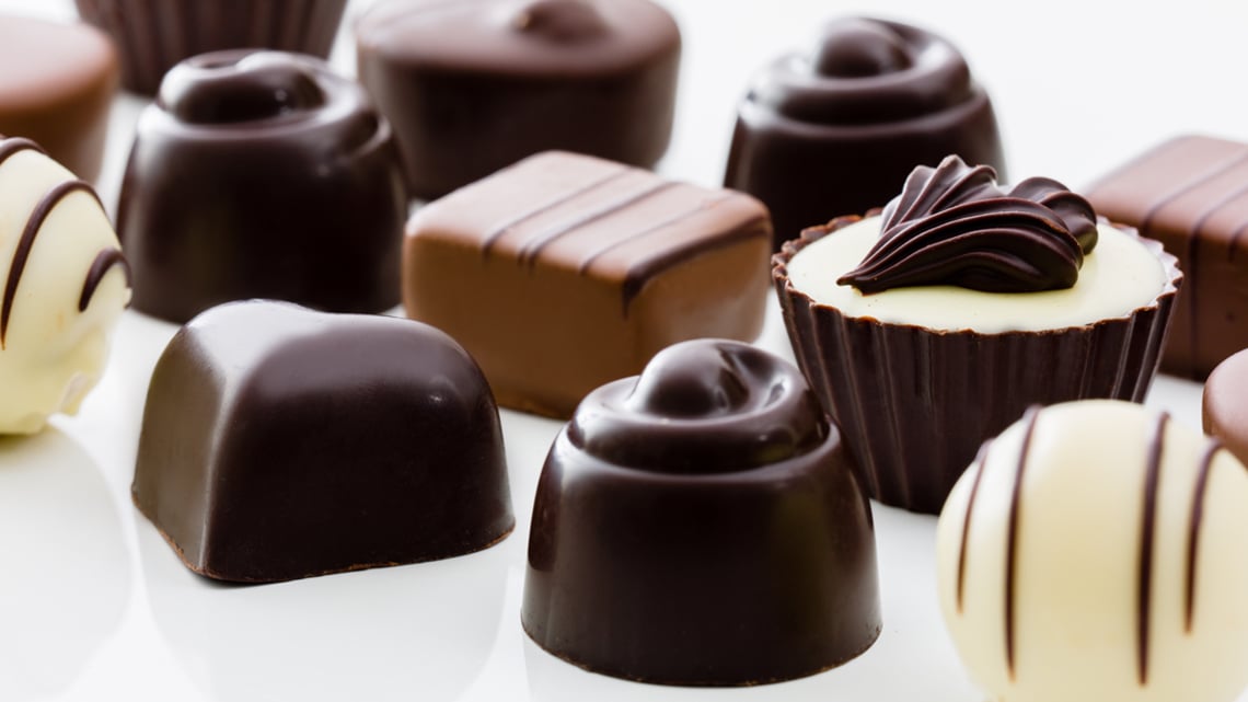 Närbild på läcker choklad - Choklad och konfektyr - AAK