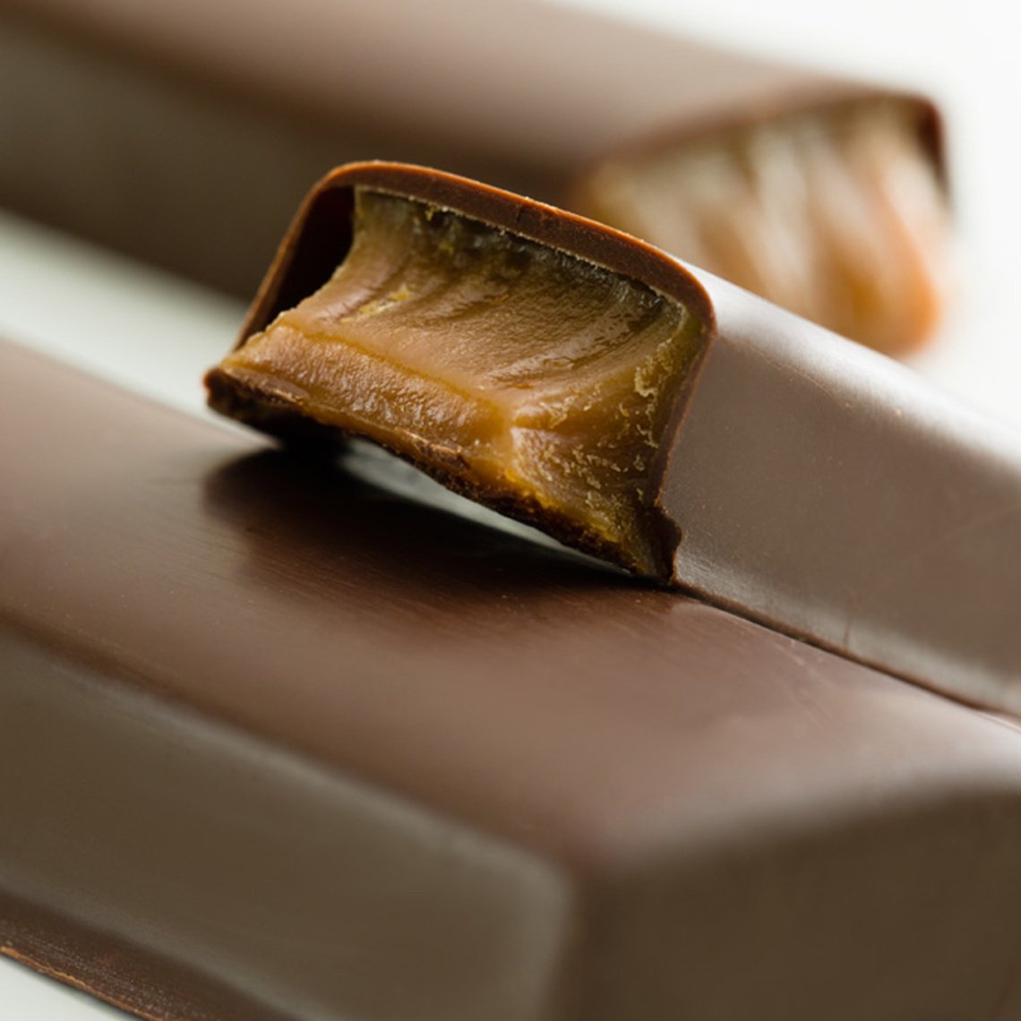 Chocolate bar with filling - Chocolate and Confectionery - AAK