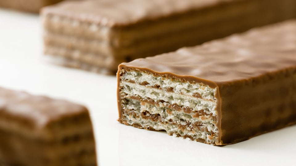 Krispig chokladkaka - Choklad och konfektyr - AAK
