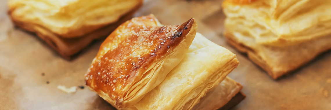 Baked pastry on a plate - Co-Development - AAK